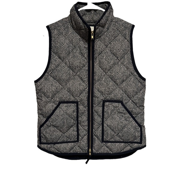J.CREW Jackets & Blazers - J.Crew Women's Quilted Printed Puffer Vest Geometric Sz Medium Black